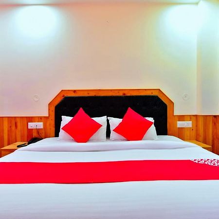 Oyo 38661 Hotel Apna Ghar Манали Экстерьер фото