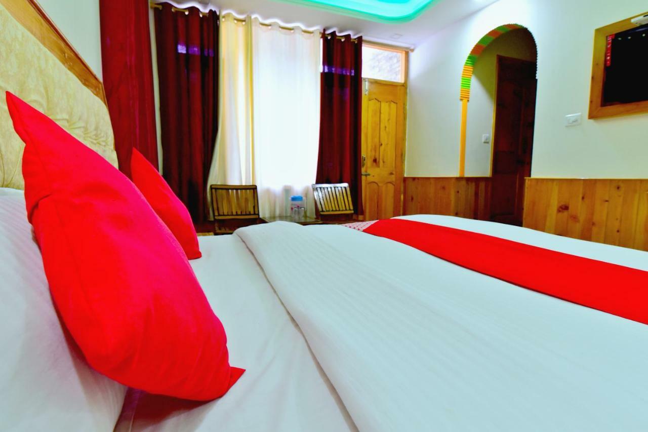 Oyo 38661 Hotel Apna Ghar Манали Экстерьер фото