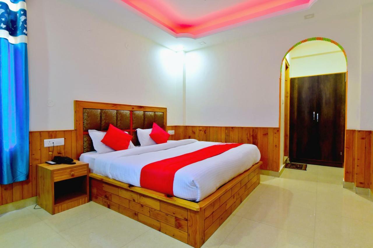Oyo 38661 Hotel Apna Ghar Манали Экстерьер фото