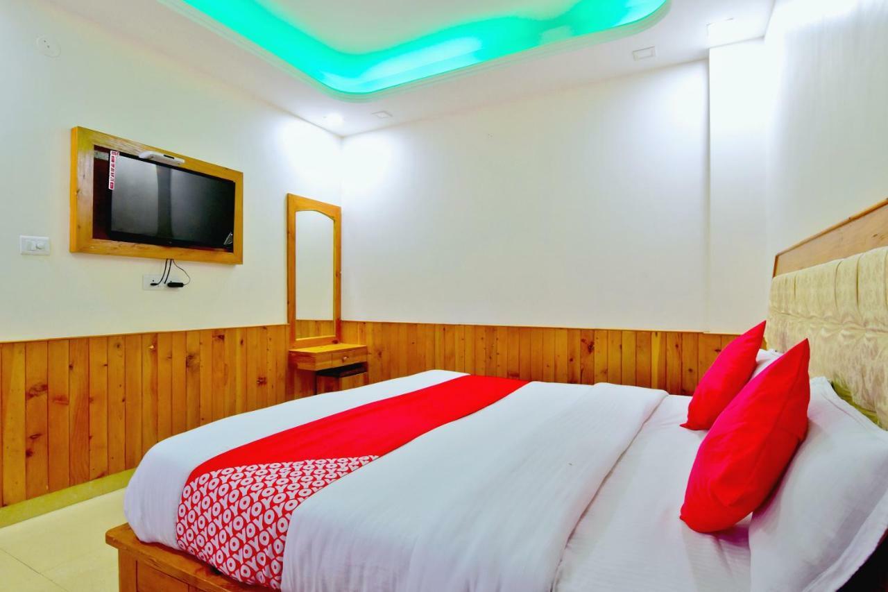Oyo 38661 Hotel Apna Ghar Манали Экстерьер фото